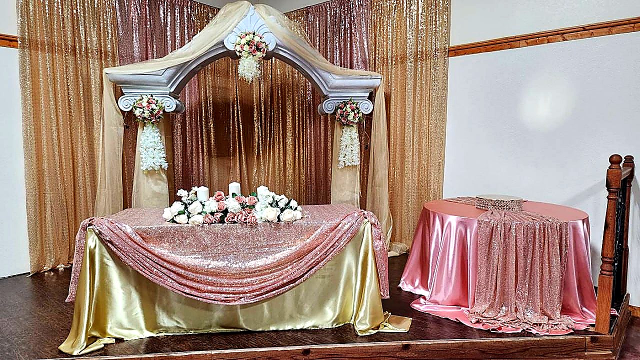 Golden Arch Sweetheart — Golden Petals Reception Hall Cypress TX